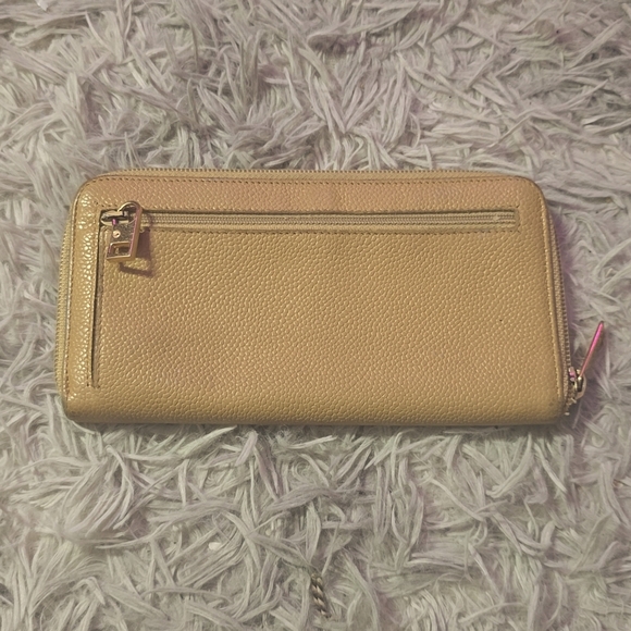 Chanel Tan & Gold Beautiful Caviar Long Zip Wallet (GUC)(READ DESCRIPTION) - Picture 12 of 13
